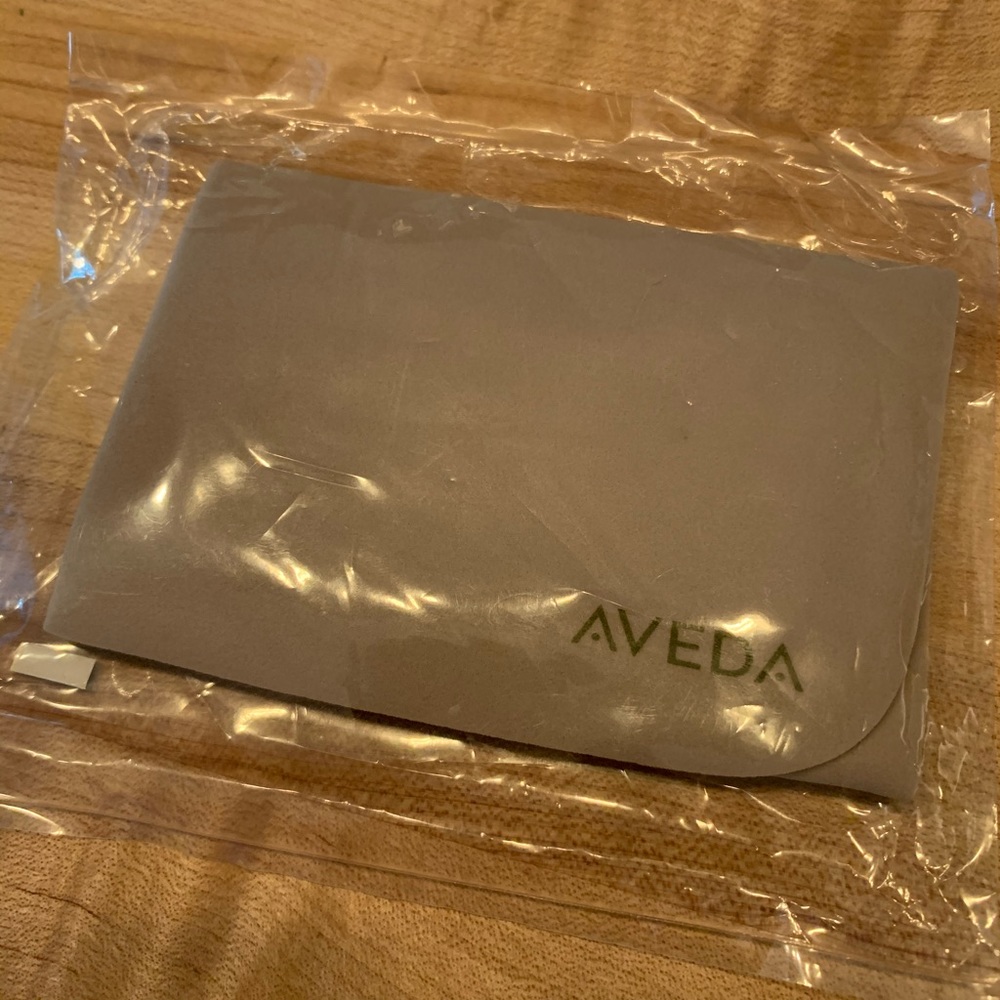 NWT Aveda Shammy Cloth
